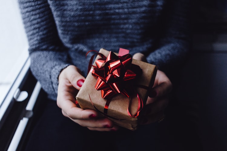 Why People Like Wooden Watches As Gifts