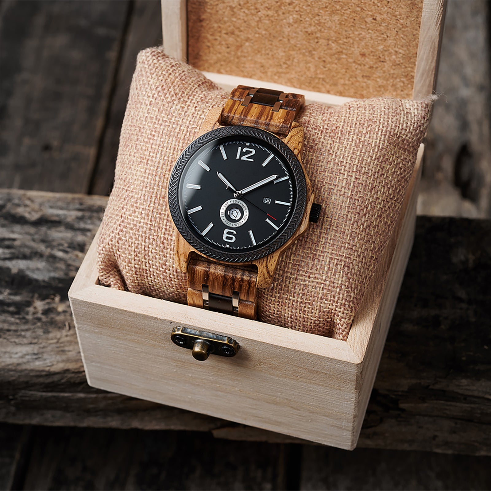 APEX - Men Wood Watch