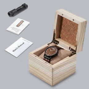 WALNUTEX 手表在木质包装盒中